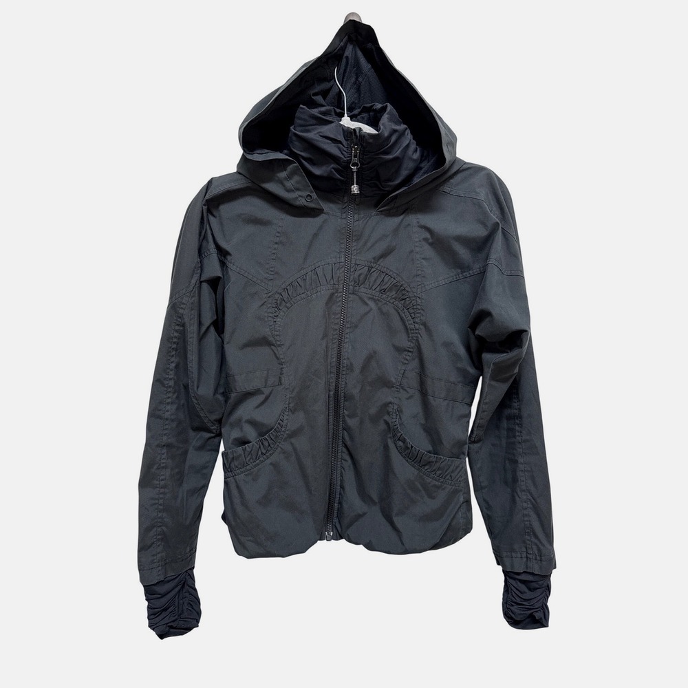 Lululemon Black Dance Studio Jacket Women Size 4 (missing drawstring for hood)